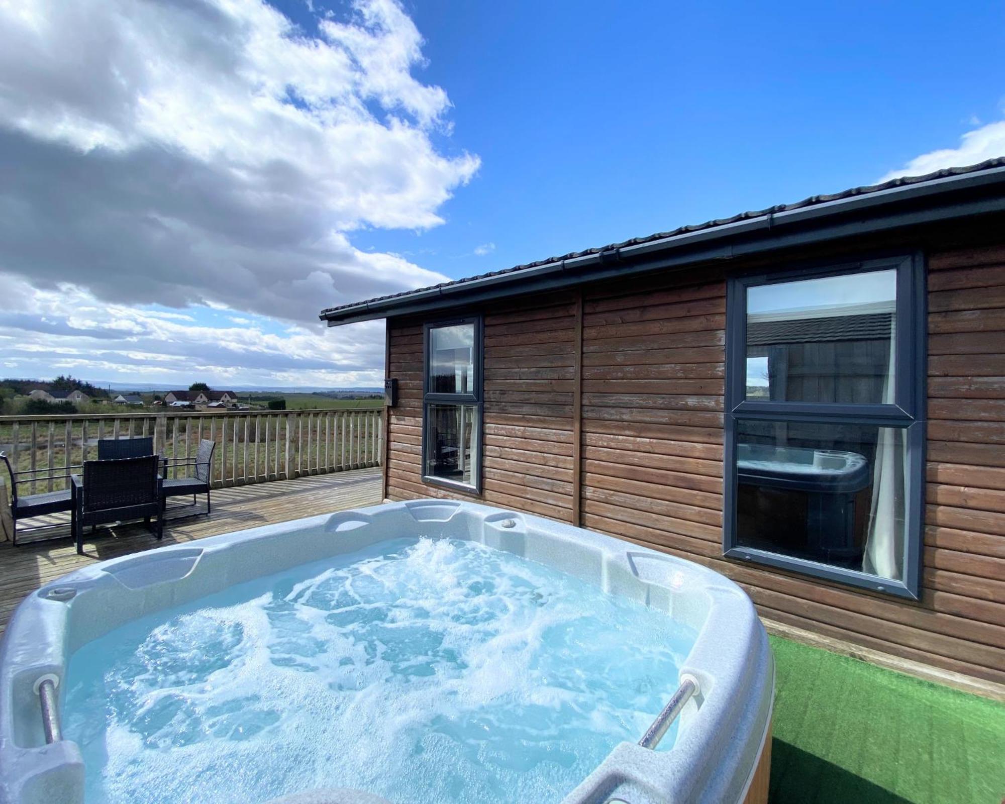 Willa Benarty 11 With Private Hot Tub - Fife - Loch Leven - Lomond Hills - Pet Friendly Kelty Zewnętrze zdjęcie