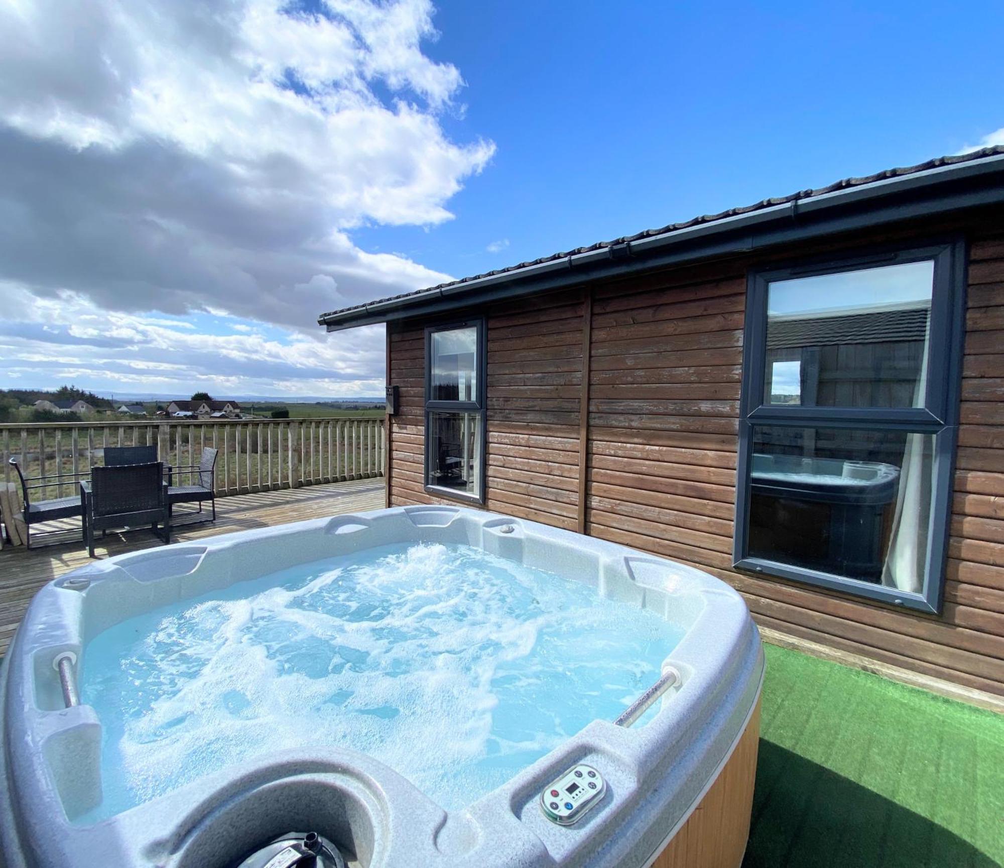 Willa Benarty 11 With Private Hot Tub - Fife - Loch Leven - Lomond Hills - Pet Friendly Kelty Zewnętrze zdjęcie